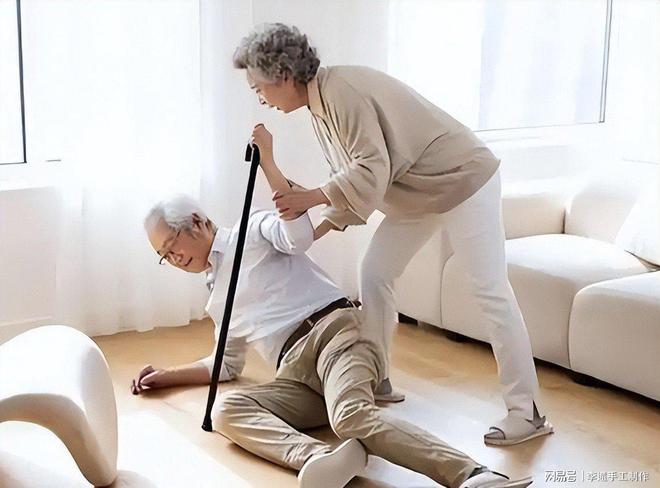 寿命？医生直言：一周洗这几次好处多多CQ9电子网站人老了洗澡洗的勤会影响(图2)